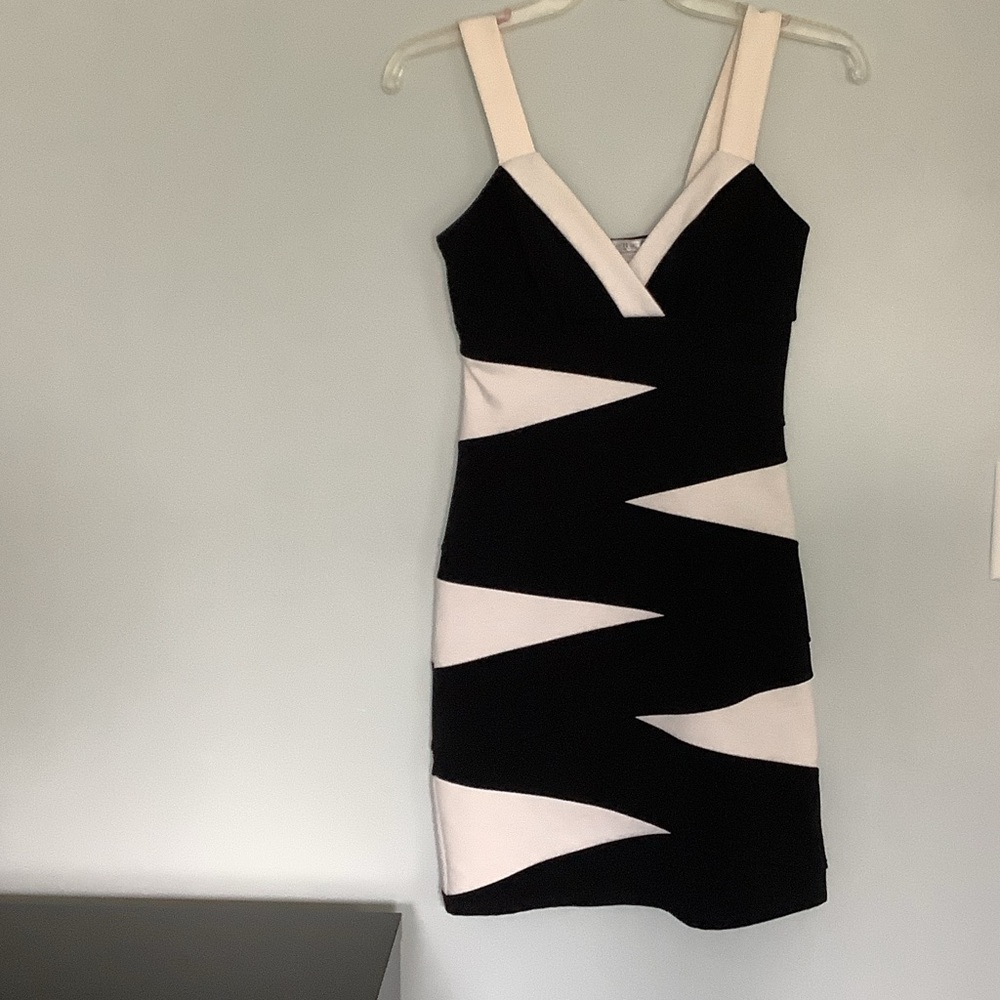 La Belle Black and Cream Geometric Mini Dress